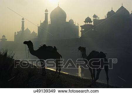 Stock Photo - Taj Mahal. Fotosearch