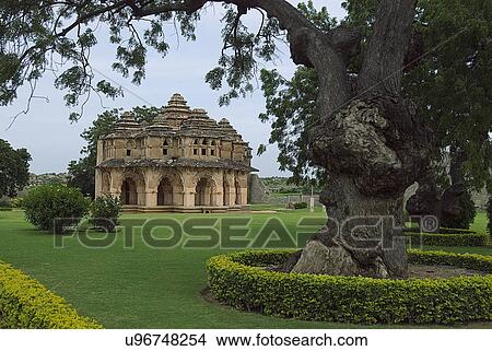 Picture - The Lotus Mahal. Fotosearch