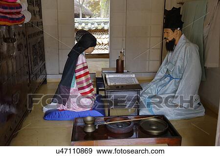 Stock Photo - Autumn color at Namsangol traditional folk village, Seoul, South Korea. Fotosearch