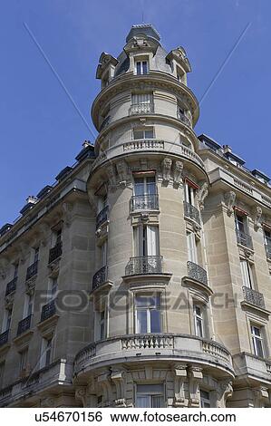 Stock Photograph - Benjaman Franklin House, Paris France, Corner Raynouard and rue Singer in the Passy neighborhood lived here 1777-1785. Fotosearch