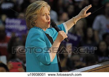 Stock Image - Former Secretary Hillary Clinton Campaigns for President at East Los Angeles College Cinco de Mayo, 2016. Fotosearch