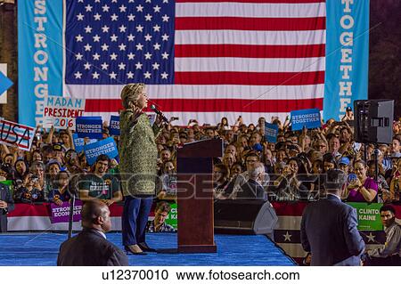 Stock Image - Hillary Clinton Campaigns in Las Vegas, October 12, 2016. Fotosearch