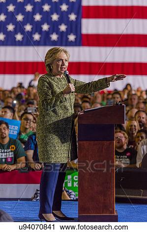 Stock Image - Hillary Clinton Campaigns in Las Vegas, October 12, 2016. Fotosearch