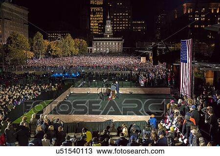 Stock Image - Hillary Clinton Holds Election Eve Get Out The Vote Rally With Bruce Springsteen and Jon Bon Jovi and President and Michelle Obama. Fotosearch