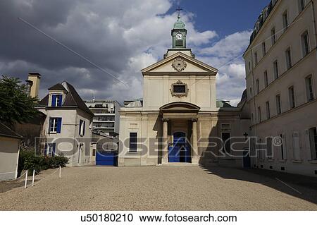 Stock Image - Picpus Historical Cemetery, burial spot of Marquis Lafayette and wife, Paris, France. Fotosearch