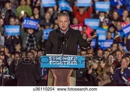 Picture - Presidential Candidate Hillary Clinton Campaigns In Philadelphia with Tim Kaine. Fotosearch