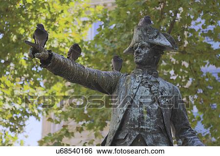 Statue of Commander Rochambeau at rue de Galiera and rue de Chaillot in the 16th ar, honors Revolutionary War hero - PARIS, FRANCE View Large Photo Image Stock Photograph - Statue of Commander Rochambeau at rue de Galiera and rue de Chaillot in the 16th ar, honors Revolutionary War hero - PARIS, FRANCE. Fotosearch