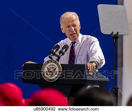 Stock Image - Vice President Joe Biden campaigns for Nevada Democratic U. S. Senate candidate Catherine Cortez Masto and Hillary Clinton. Fotosearch