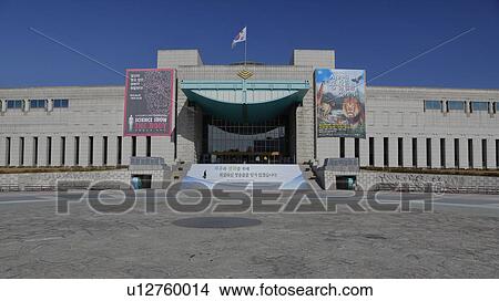 Picture - War Memorial of Korea, Jeonjaeng ginyeomgwan, Yongsan-dong, Seoul, South Korea. Fotosearch