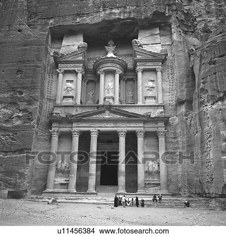 Stock Photo of Treasury - Petra Jordon u11456384 - Search Stock Images ...