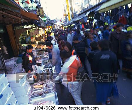 Stock Photograph - People shopping foods. Fotosearch
