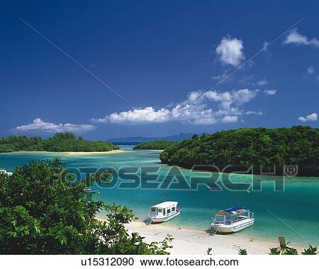 Stock Image - Beach. Fotosearch