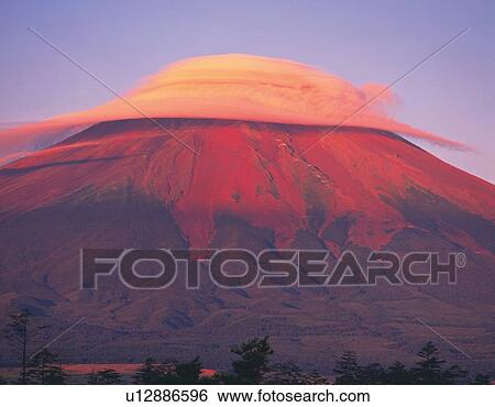Morning cloud covering over the top of Mt. Fuji, Yamanakako village, Yamanashi prefecture, Japan View Large Photo Image Stock Photograph - Morning cloud covering over the top of Mt. Fuji, Yamanakako village, Yamanashi prefecture, Japan. Fotosearch