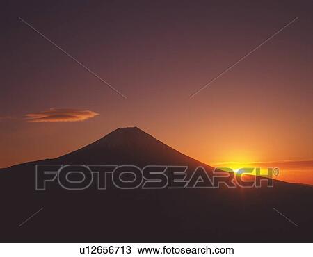 The sunrise and Mt. Fuji, Fujinomiya city, Shizuoka prefecture, Japan, copy space View Large Photo Image Stock Image - The sunrise and Mt. Fuji, Fujinomiya city, Shizuoka prefecture, Japan, copy space. Fotosearch