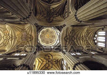 Spain, Castilla Leon, Salamanca, Art, Arch, Arches, Cailing View Large Photo Image Stock Image - Spain, Castilla Leon, Salamanca, Art, Arch, Arches, Cailing. Fotosearch
