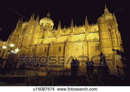 Picture - Spain, Castilla Leon, Salamanca, Cathedral, Architecture, Monument, Tower. Fotosearch