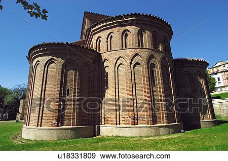 Stock Photo - Spain, Castilla Leon, Salamanca, Architecture, Arch, Arches, Architecture. Fotosearch