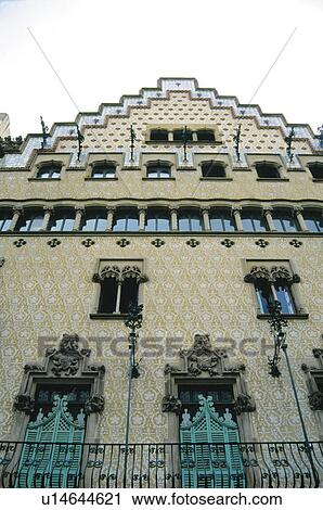 Barcelona, Cataluña, Spain, City, Town, Building, Architecture View Large Photo Image Stock Image - Barcelona, Cataluña, Spain, City, Town, Building, Architecture. Fotosearch