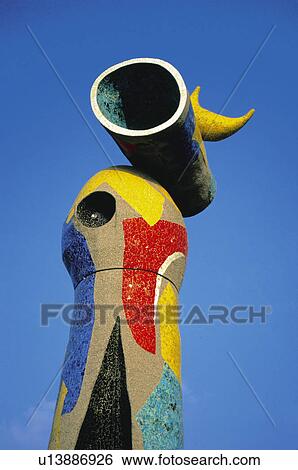 Barcelona, Cataluña, Spain, City, Town, Building, Sculpture View Large Photo Image Stock Photograph - Barcelona, Cataluña, Spain, City, Town, Building, Sculpture. Fotosearch