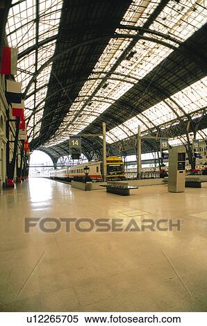Stock Photography - Barcelona, Cataluña, Spain, City, Town, Metro, Subway. Fotosearch