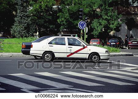 Picture - Spain, Madrid, City, Town, Street, Road, Car. Fotosearch