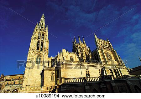Picture - Spanish architecture for a cathedral. Fotosearch