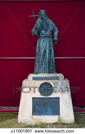 Stock Photo - Spain, Andalusia, Andalucia, Costa del sol, Ronda, Statue, Religion. Fotosearch
