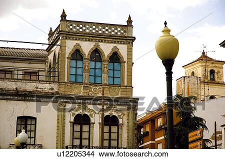 Picture - Spain, Extremadura, Badajoz, Merida, Architecture, Window, Windows. Fotosearch