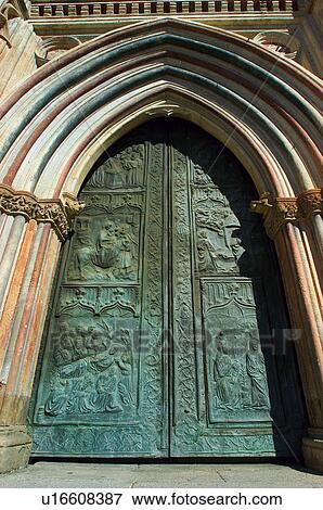Stock Photo - Spain, Extremadura, Caceres, Guadalupe, Architectural details, Door, Arch. Fotosearch