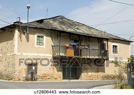 Stock Image - Spain, Castilla leon, Leon, Las medulas, Medulas, Village, House. Fotosearch