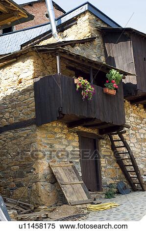 Stock Photography - Spain, Castilla leon, Leon, Las medulas, Medulas, Village, House. Fotosearch