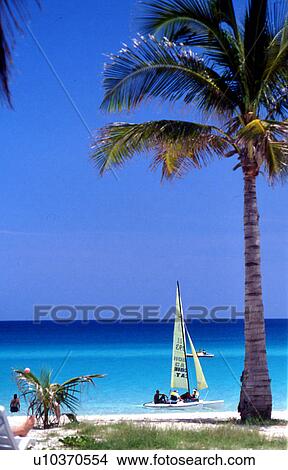 Picture - travel, cuba, dominican republic. Fotosearch