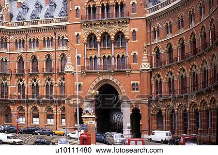 Stock Image - St Pancreas Train Station. Fotosearch