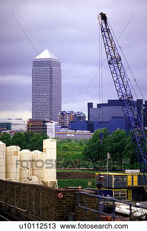 Stock Image - View of Canada Tower, Canary Wharf. Fotosearch