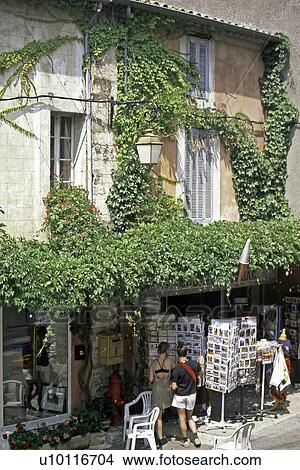 Picture -  Bonnieux - street view (lower town). Fotosearch