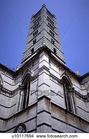 Picture - Siena - detail of Duomo. Fotosearch