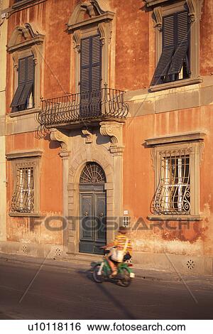 Pisa, Tuscany, Italy View Large Photo Image Stock Photograph - Pisa, Tuscany, Italy. Fotosearch