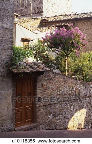 San Gimignano, Tuscany Italy View Large Photo Image Stock Photography - San Gimignano, Tuscany Italy. Fotosearch