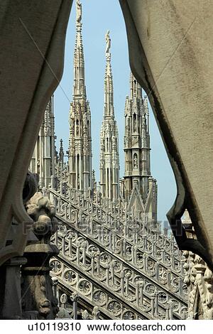 Stock Image -  Duomo-ramparts detail. Fotosearch