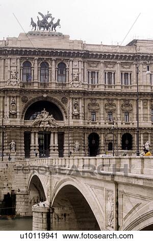 Stock Image - Ponte Umberto and Palazzo di Giustizia. Fotosearch
