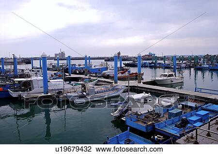 Stock Image - Nanliao Harbor, Hsinchu. Fotosearch