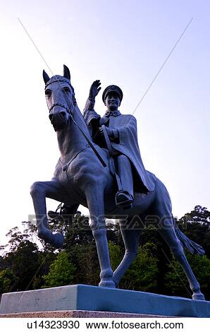 Statue of Chiang Kai Shek View Large Photo Image Stock Image - Statue of Chiang Kai Shek. Fotosearch