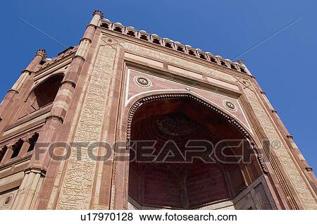 Low angle view of a building, Buland Darwaza, Fatehpur Sikri, Uttar Pradesh, India View Large Photo Image Stock Photo - Low angle view of a building, Buland Darwaza, Fatehpur Sikri, Uttar Pradesh, India. Fotosearch