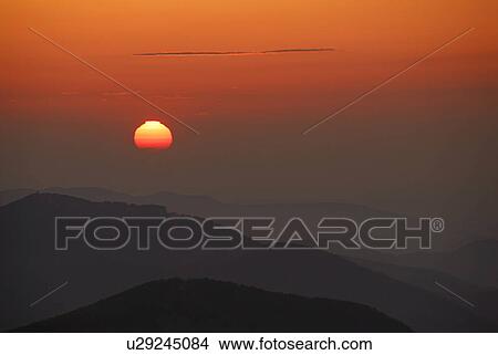 paint, freedom, austria, mood, panorama, sun View Large Photo Image Picture - paint, freedom, austria, mood, panorama, sun. Fotosearch