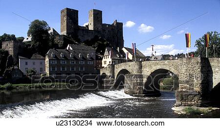 Picture - castle, Bernhard, bridges, bridge, Braunschweig, architecture. Fotosearch