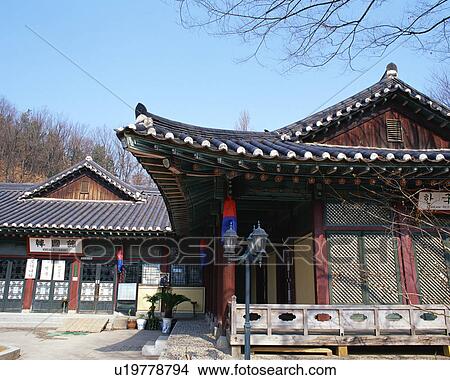 Traditional architecture in Korea View Large Photo Image Picture - Traditional architecture in Korea. Fotosearch