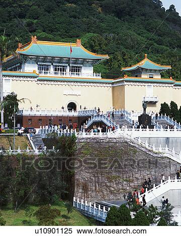 National Palace Museum, Taipei, Taiwan View Large Photo Image Stock Photography - National Palace Museum, Taipei, Taiwan. Fotosearch