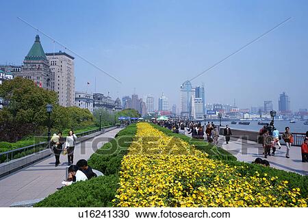 Waitan, Shanghai, China View Large Photo Image Stock Image - Waitan, Shanghai, China. Fotosearch