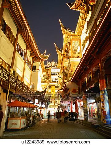 Stock Photo - Yu Yuan at night, Shanghai, China. Fotosearch