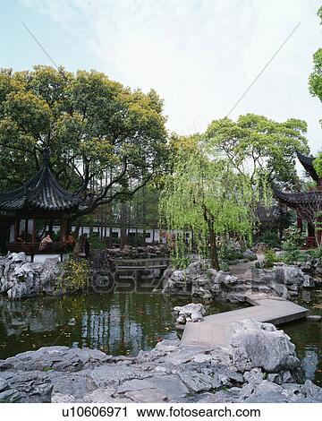 Yu Yuan, Shanghai, China View Large Photo Image Stock Image - Yu Yuan, Shanghai, China. Fotosearch